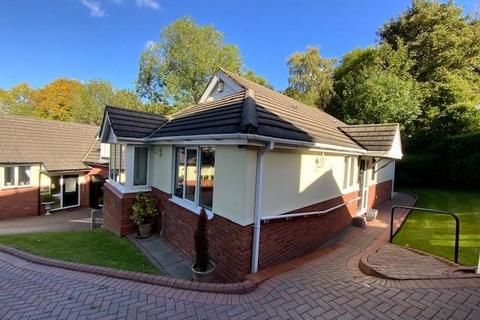 3 bedroom detached bungalow for sale, Inglewood Hollow, Stalybridge, Greater Manchester