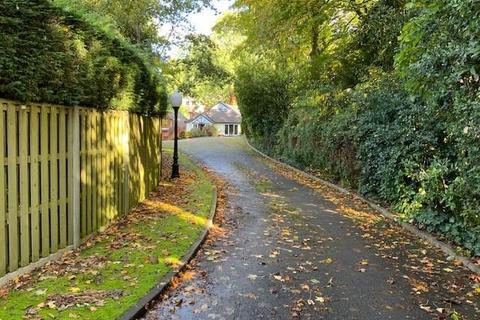 3 bedroom detached bungalow for sale, Inglewood Hollow, Stalybridge, Greater Manchester