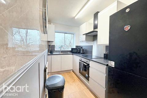 1 bedroom flat for sale, Oakstead Close, Ipswich