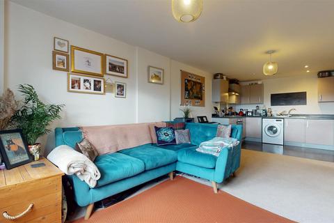 undefined, Lonsdale, Wolverton, Milton Keynes