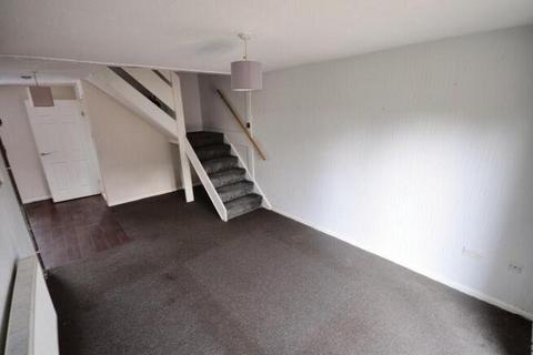 3 bedroom terraced house to rent, Saddleworth Walk, Shelton Lock, Derby, Derbyshire, DE24