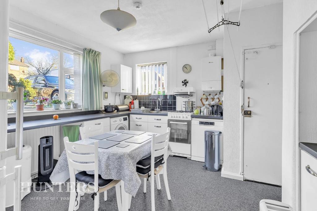 Dining kitchen