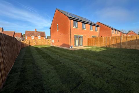 3 bedroom semi-detached house for sale, Braeburn Court, Badsey