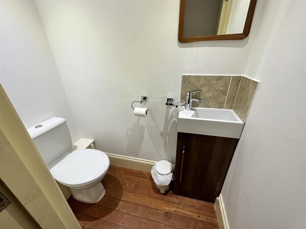 Wc.jpeg