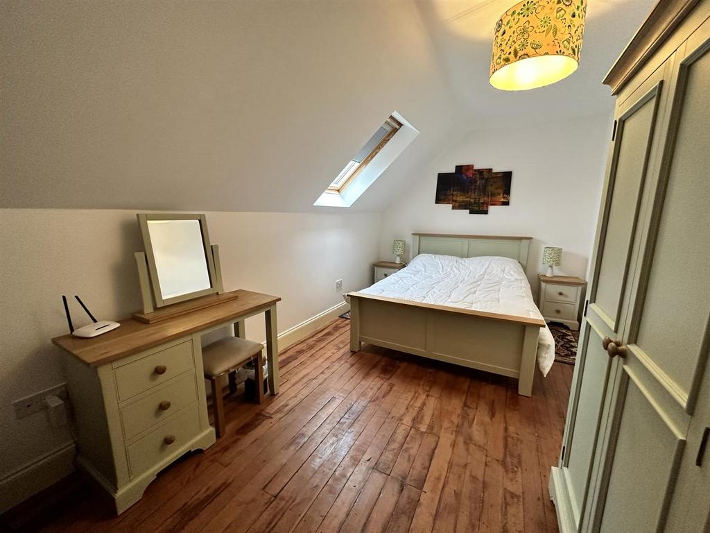 Bedroom 3.JPEG