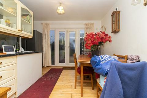 3 bedroom semi-detached house for sale, Woodman Avenue, Whitstable, CT5