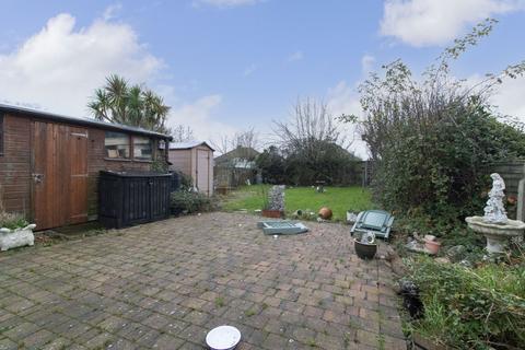 3 bedroom semi-detached house for sale, Woodman Avenue, Whitstable, CT5