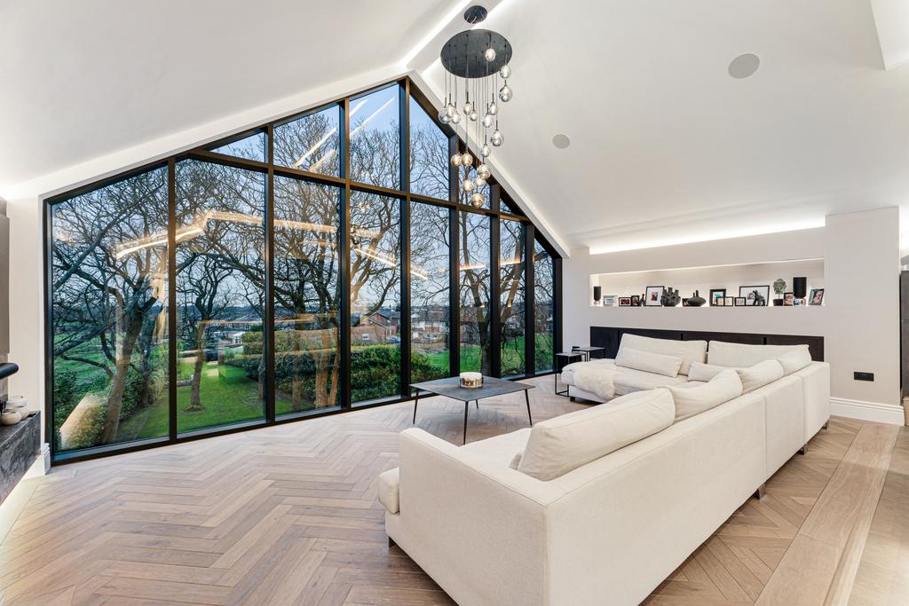 Photo inspiration: Picture Idea: Warrington Road Rainhill L35 2 Bed Penthouse 3 950 Pcm