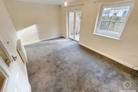 4 bedroom end of terrace house to rent, Ivy Place, Todmorden, OL14