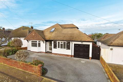 4 bedroom detached house for sale, Capel Close, Kingsgate, Broadstairs, Kent