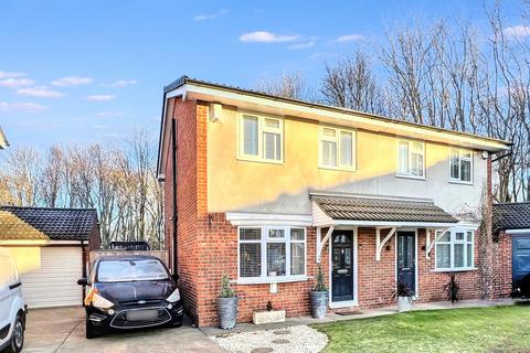 3 bedroom semi-detached house for sale, Woodlea, Coulby Newham, Middlesbrough, North Yorkshire, TS8 0TX