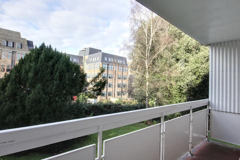 2 bedroom apartment for sale, Perrymount Road, Haywards Heath, RH16