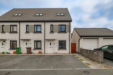 3 bedroom end of terrace house for sale, Killerton Lane, Plymouth PL9