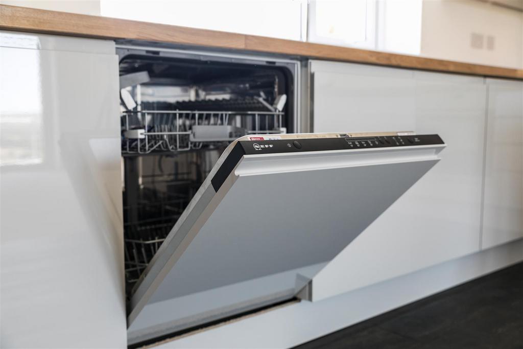 Dishwasher Detail