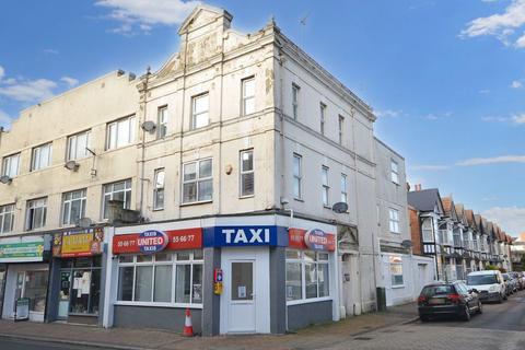 1 bedroom flat for sale, 514B Christchurch Road, Bournemouth, Dorset, BH1 4BE