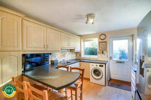 3 bedroom semi-detached house for sale, Meadow Drive, Tickhill, Doncaster