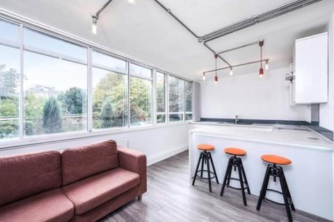 1 bedroom apartment to rent, Haverstock Hill, Belsize Park, London, NW3