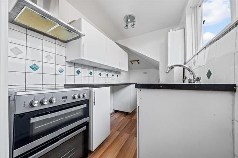 Flat 5, 4 Eldon Park, London, SE25 4JQ