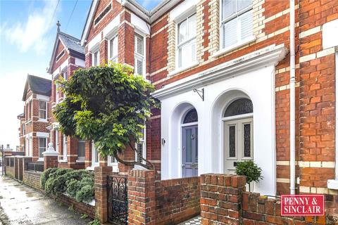 4 bedroom terraced house for sale, Queen Street, RG9 1AP