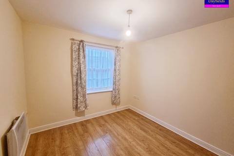 2 bedroom flat to rent, Blackwell Close, London N21