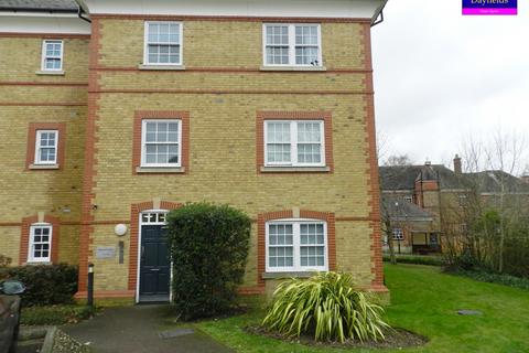 2 bedroom flat to rent, Blackwell Close, London N21