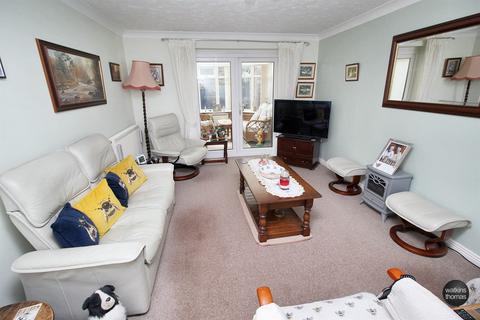 4 bedroom detached house for sale, Warwick Road, Lower Bullingham, Hereford, HR2