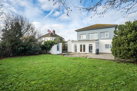 5 bedroom detached house for sale, Beltinge Road, Herne Bay, CT6