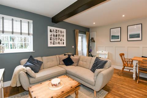 3, Court Mills Polebarn Road, Trowbridge, BA14 7XH