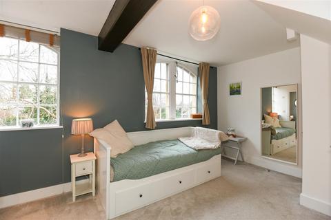 3, Court Mills Polebarn Road, Trowbridge, BA14 7XH