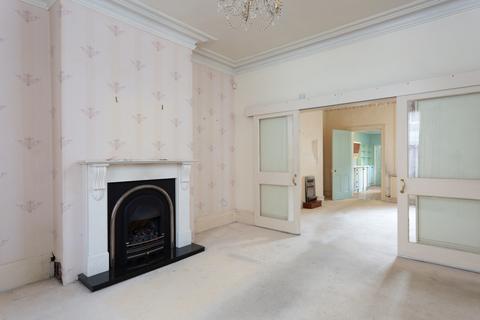 4 bedroom terraced house for sale, East Mount Road, York, North Yorkshire, YO24