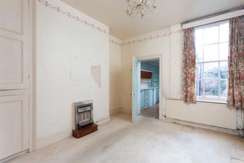 4 bedroom terraced house for sale, East Mount Road, York, North Yorkshire, YO24