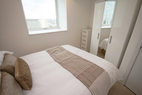 1 bedroom apartment for sale, The Heart, Media City UK M50