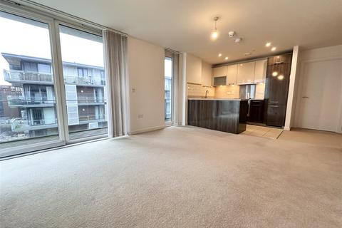 2 bedroom apartment to rent, Spectrum (Block 9) Blackfriars Road, Salford