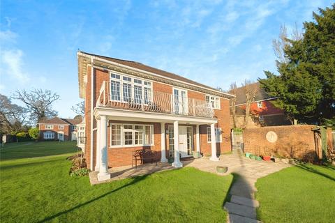 3 bedroom semi-detached house for sale, Ashridge Close, Southampton, Hampshire