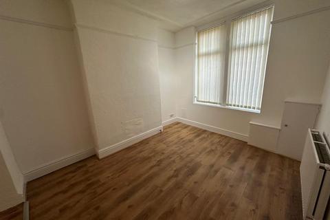 3 bedroom end of terrace house to rent, Sunbury Road, Wallasey, CH44