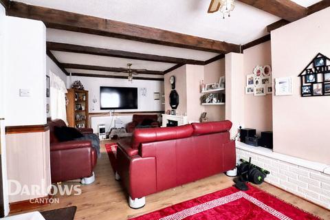 3 bedroom end of terrace house for sale, Llewellyn Avenue, Cardiff