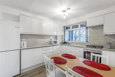 4 bedroom flat to rent, Gauden Road, London, SW4