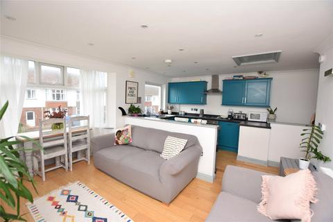 2 bedroom flat to rent, Bude, Cornwall