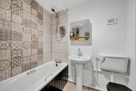 38 Bernard Ashley Drive, London, SE7 7UB