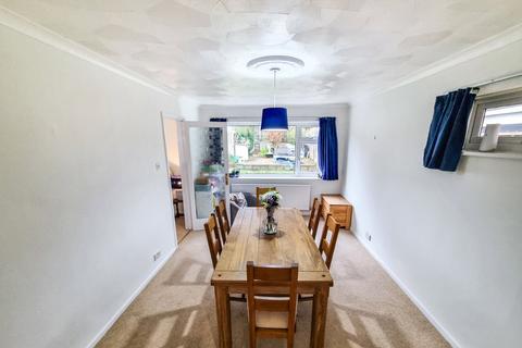 3 bedroom bungalow for sale, Frimley Road, Guildford GU12