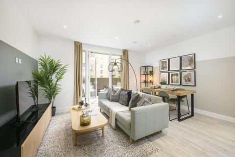 1 bedroom apartment for sale, Plot Apartment E3.28 The Evergreens, Apartment E3.28 The Evergreens at Lampton Parkside, Lampton Road Hounslow TW3