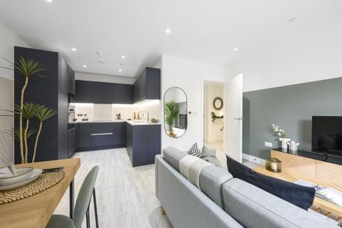 1 bedroom apartment for sale, Plot Apartment E3.28 The Evergreens, Apartment E3.28 The Evergreens at Lampton Parkside, Lampton Road Hounslow TW3