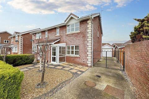 3 bedroom semi-detached house for sale, Ffordd Y Berllan, Towyn, Abergele, LL22 9LZ