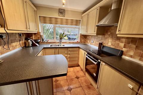 5 bedroom detached house for sale, Fforest Fach, Tycroes, Ammanford