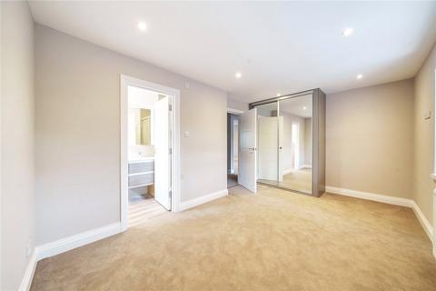 22 Barham Close, Weybridge, KT13 9PR