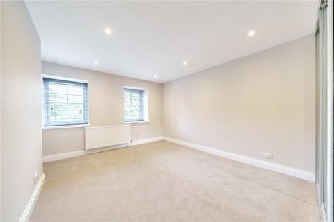 22 Barham Close, Weybridge, KT13 9PR