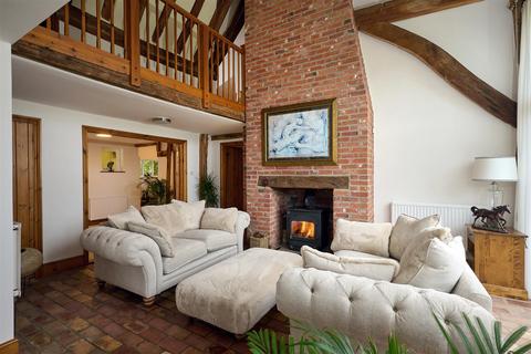 5 bedroom barn conversion for sale, Green Lane, Harleston IP20