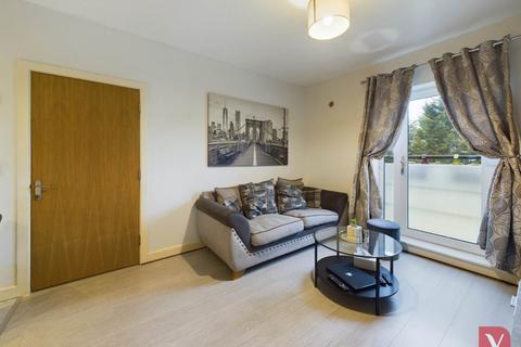 2 bedroom flat for sale, Leyland Road, Dunstable LU6