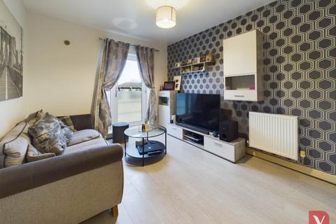 2 bedroom flat for sale, Leyland Road, Dunstable LU6