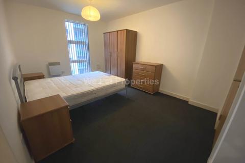 2 bedroom apartment to rent, Hornbeam Way, Manchester M4